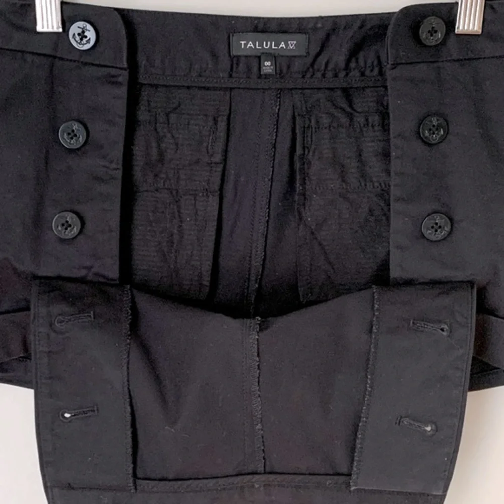 Aritzia Talula size 00 black short - Picture 8 of 15